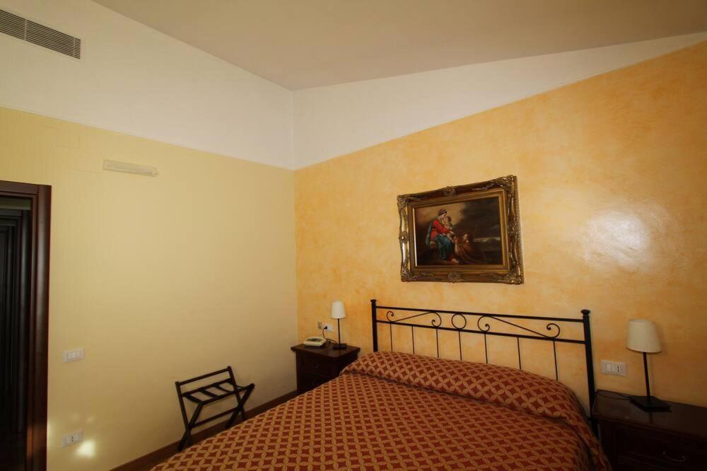 La Vecchia Fattoria Hotel Loreto  Kültér fotó