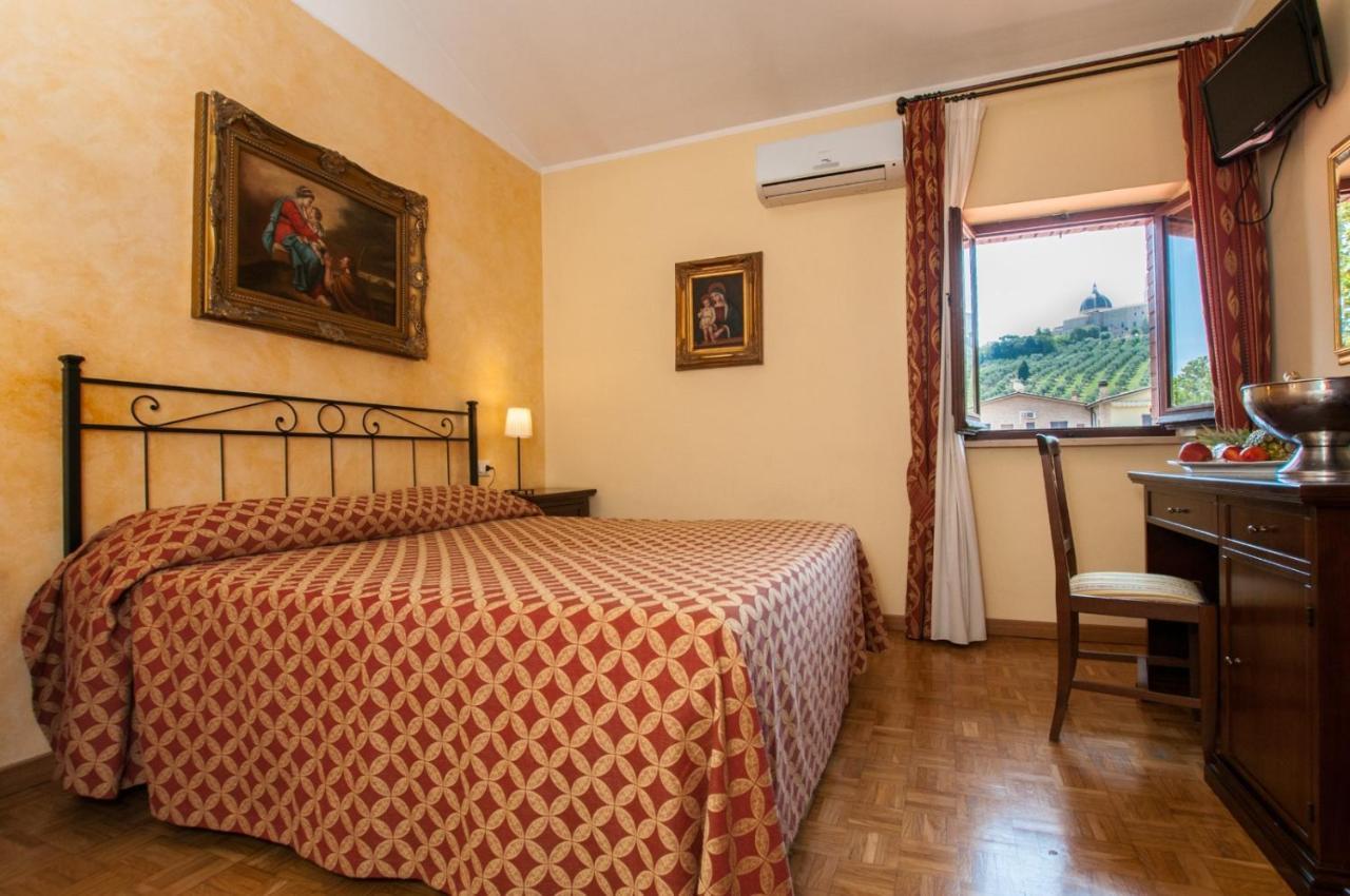 La Vecchia Fattoria Hotel Loreto  Kültér fotó