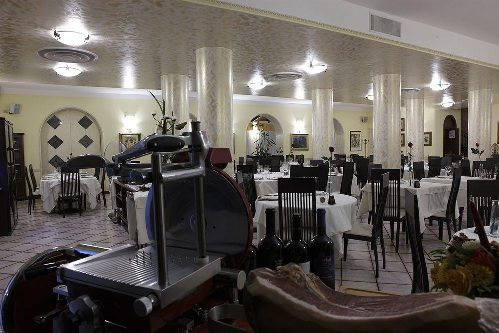 La Vecchia Fattoria Hotel Loreto  Kültér fotó