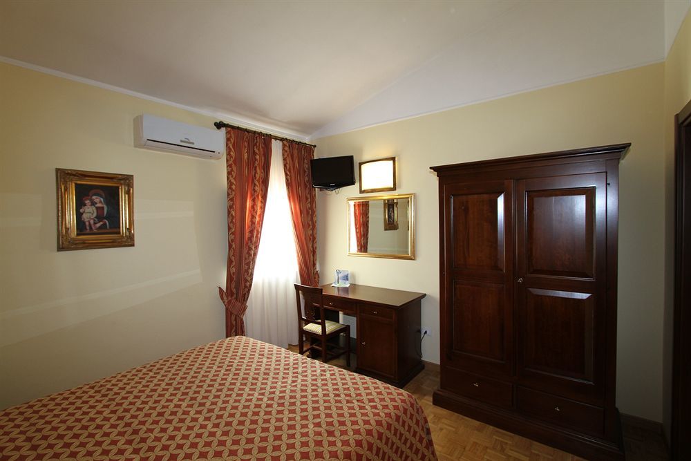 La Vecchia Fattoria Hotel Loreto  Kültér fotó
